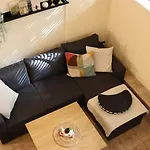 Cozy Nest Charming Loft In The Heart Of * Varna