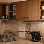 Cozy Nest Charming Loft In The Heart Of