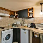Cozy Nest Charming Loft In The Heart Of * 瓦爾納
