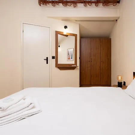 公寓 Cozy Nest Charming Loft In The Heart Of 瓦爾納