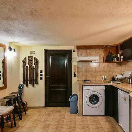 公寓 Cozy Nest Charming Loft In The Heart Of