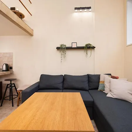 Cozy Nest Charming Loft In The Heart Of Daire