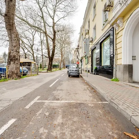 Cozy Nest Charming Loft In The Heart Of Daire *
